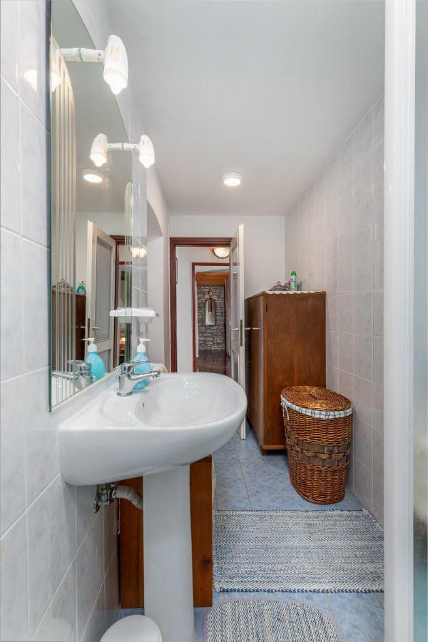 Holiday Home Ana Kanfanar Luaran gambar